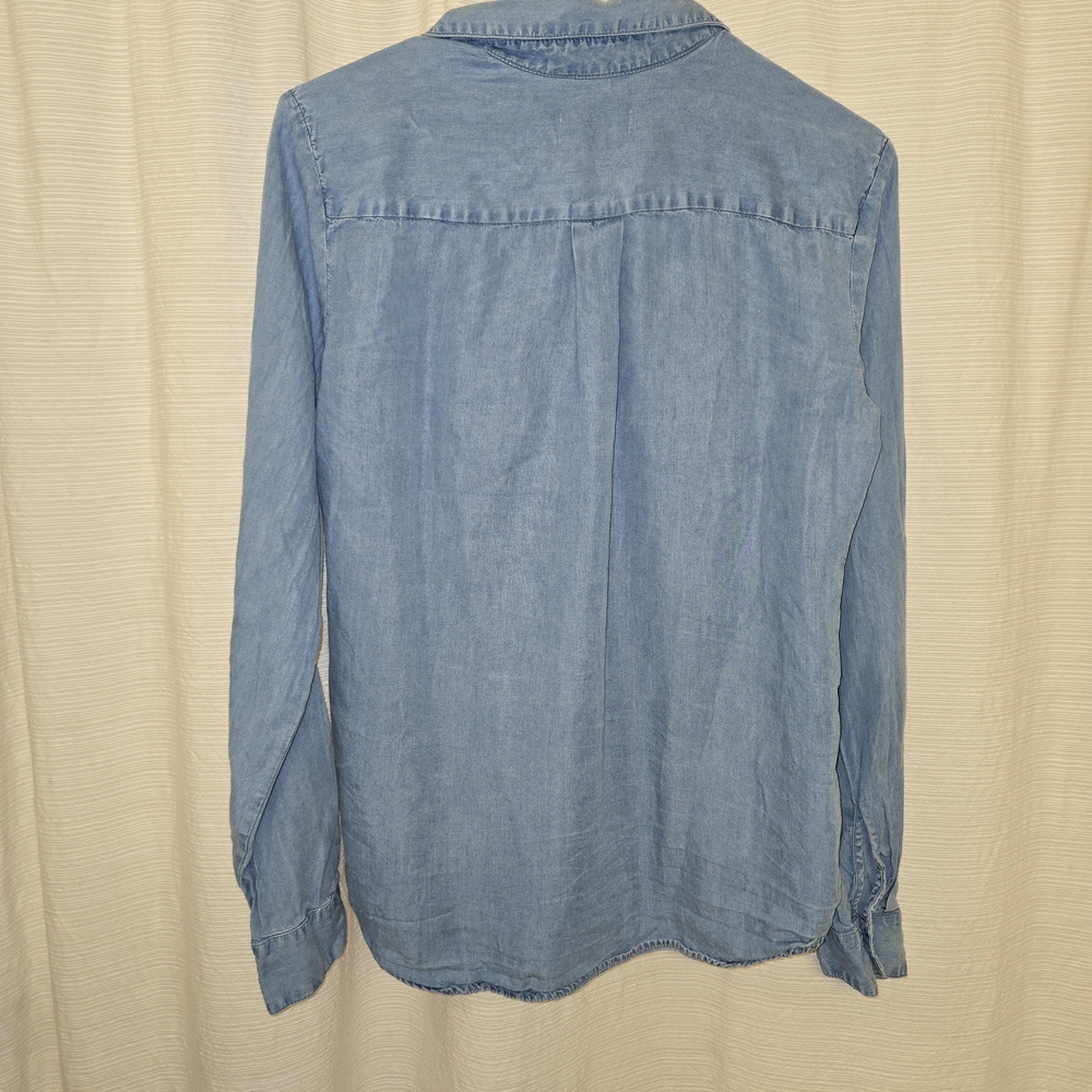 Loft Button Down - Picture 3 of 3